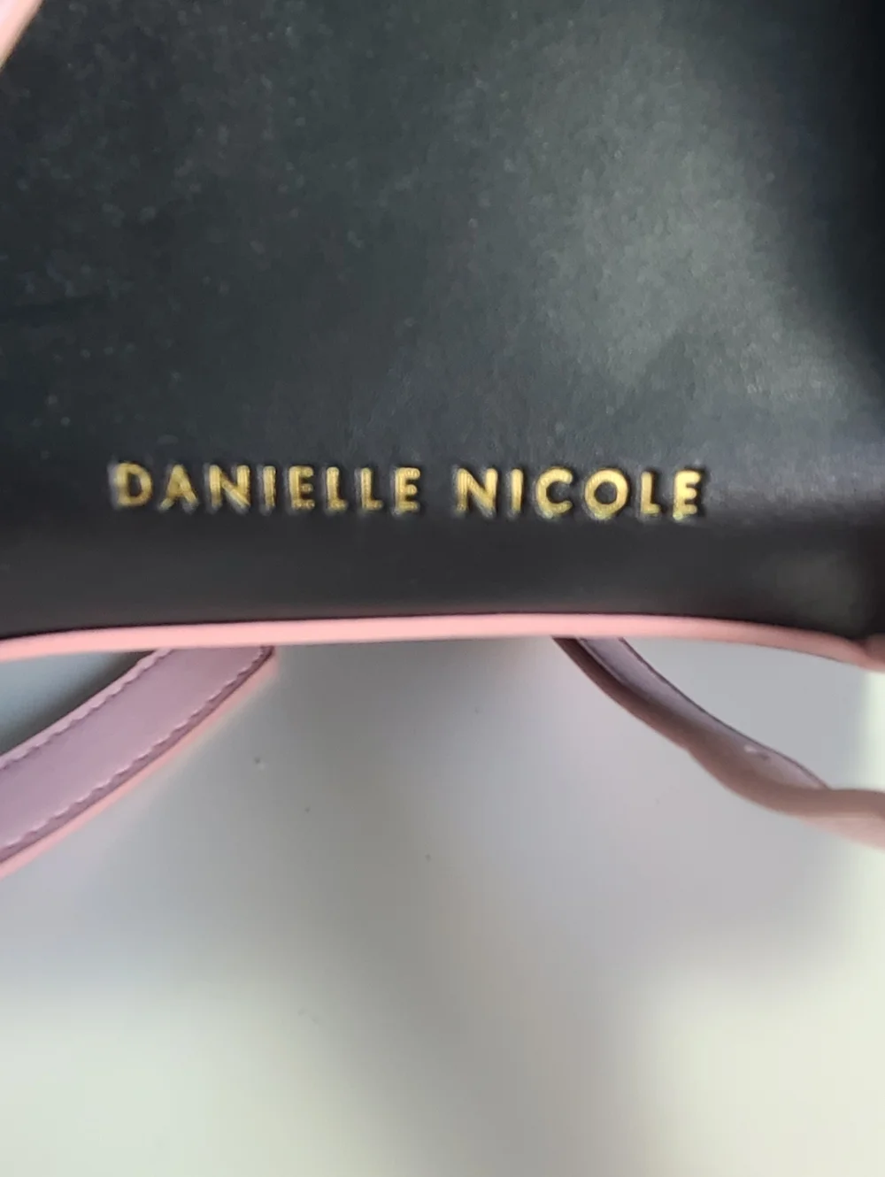 Danielle Nicole Hello Kitty Top-Handle Handbag Backpack Purse - Picture 3 of 5